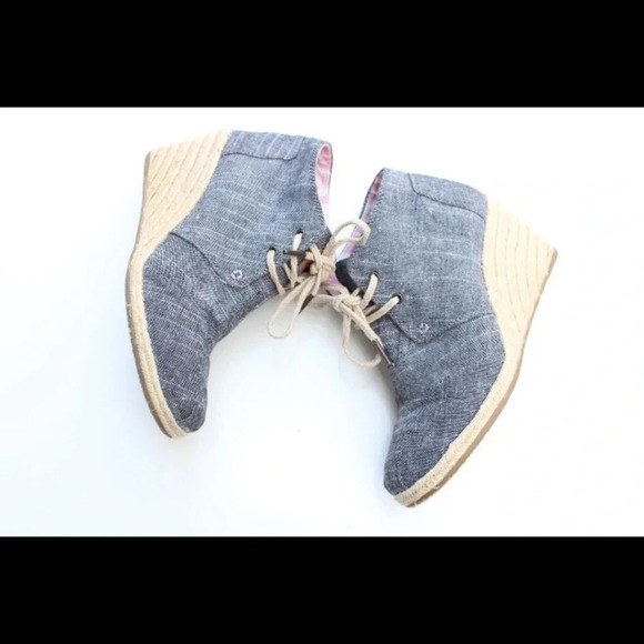 TOMS wedge booties - Picture 2 of 13